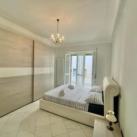 Apartman La Palma 50 Mt Dalla Stazione *